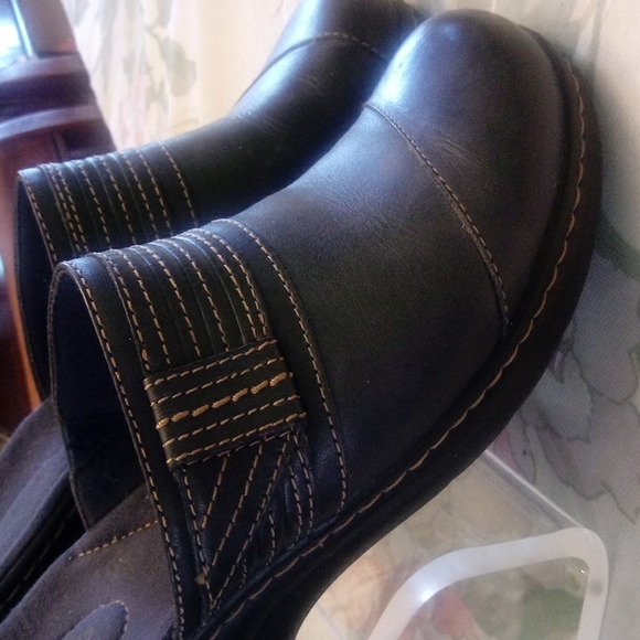 Classic Clark clogs - Picture 2 of 4